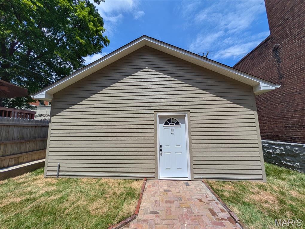 Barbara Add - Residential