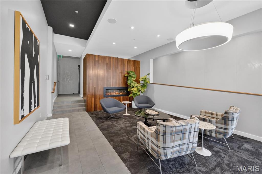 4101 Laclede Condos - Residential