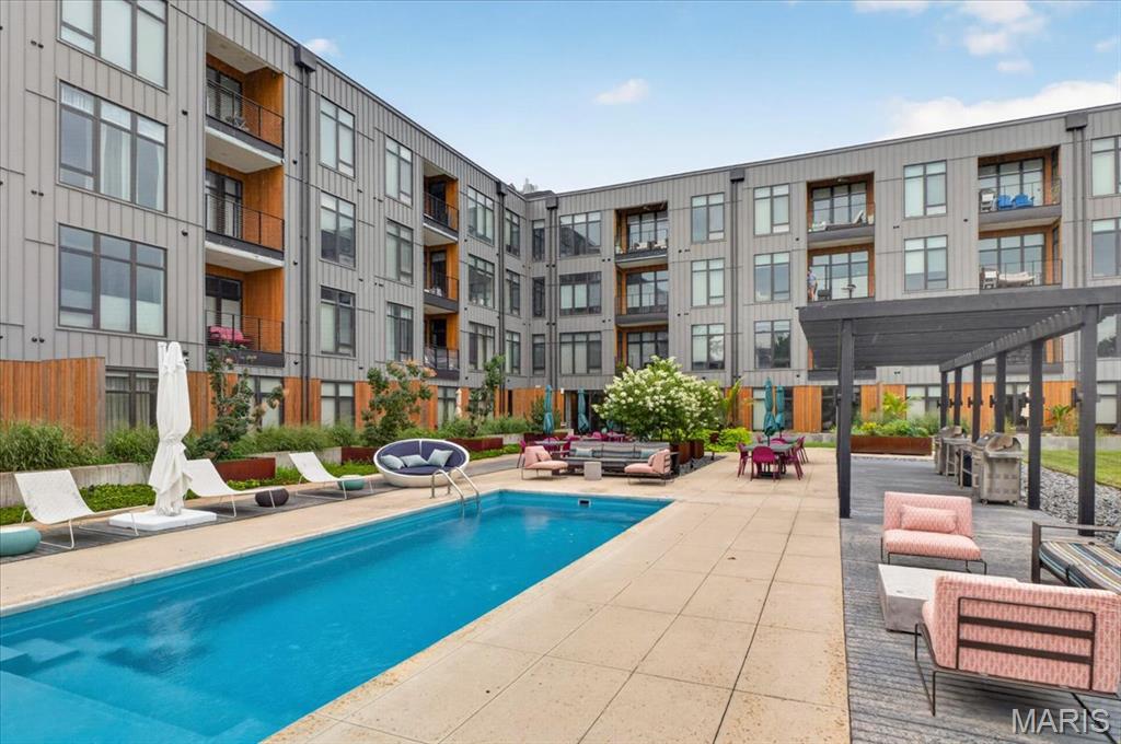 4101 Laclede Condos - Residential