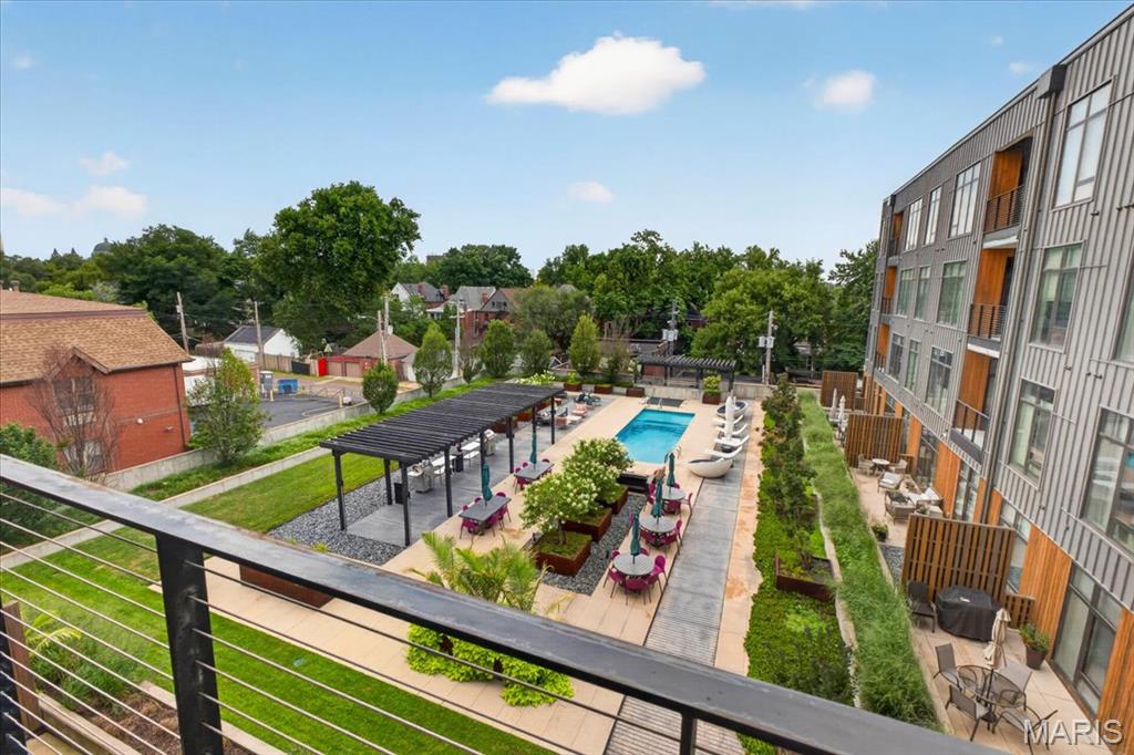 4101 Laclede Condos - Residential