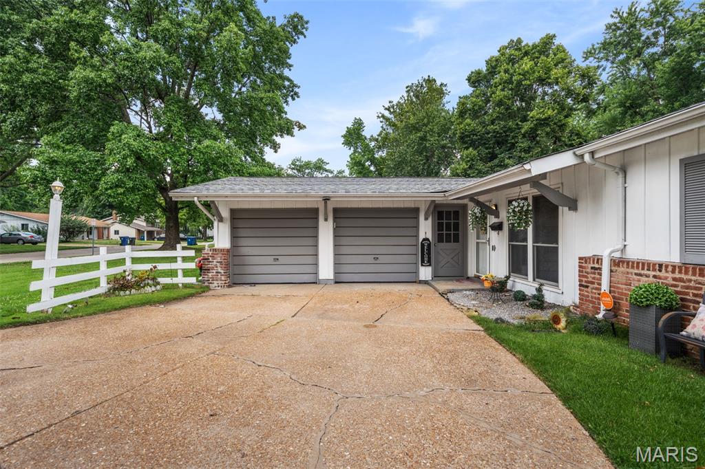 Coach Light Village 2 - Residential
