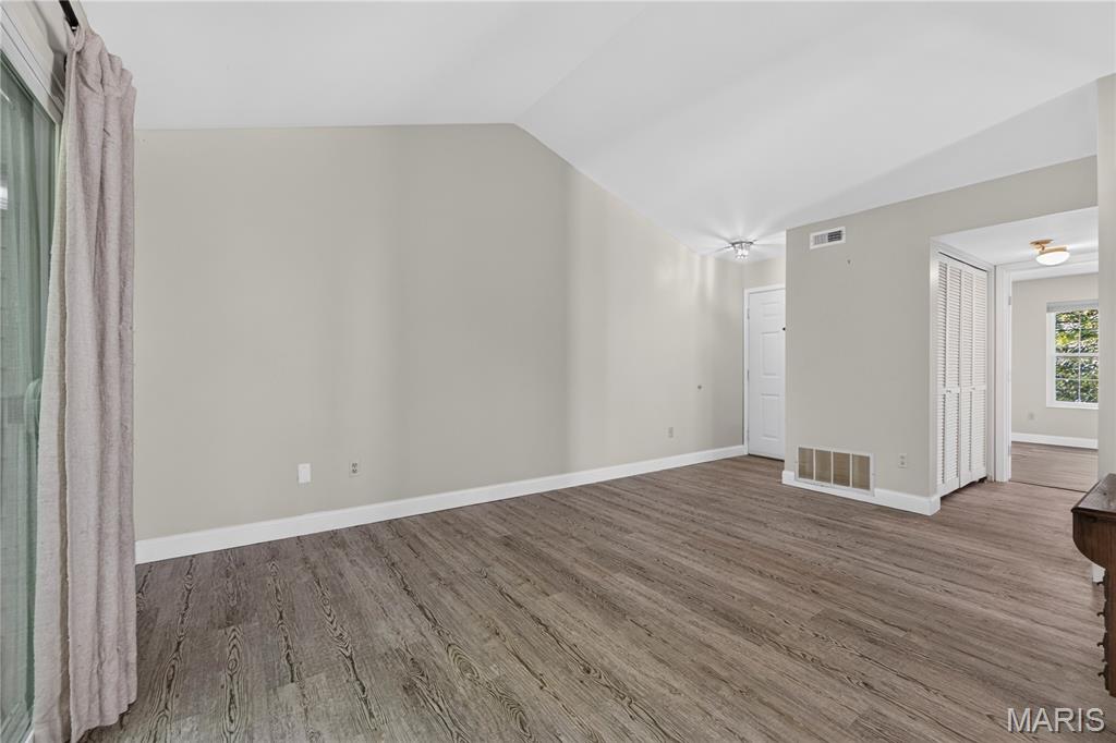 Stone Ridge Estate Condos - Residential