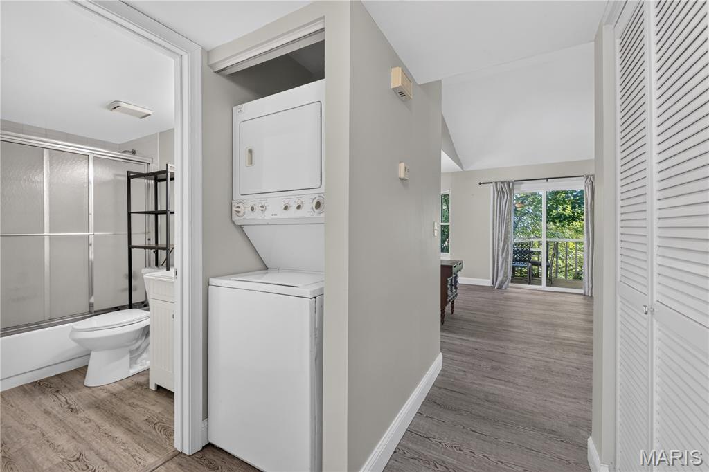 Stone Ridge Estate Condos - Residential