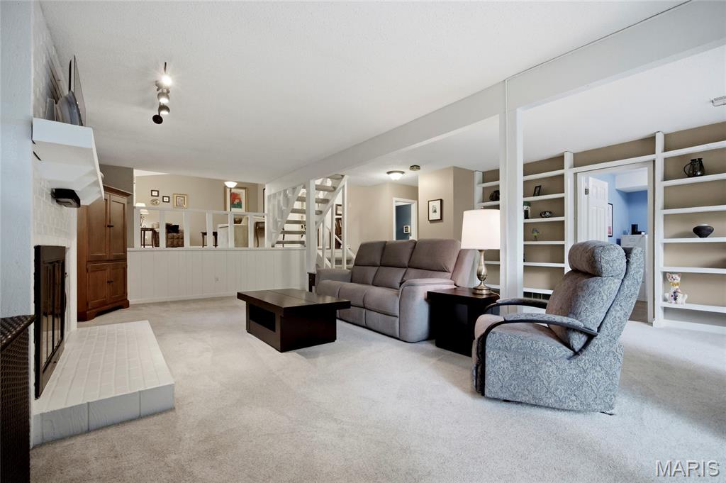 Hickory Hill Farm - Residential