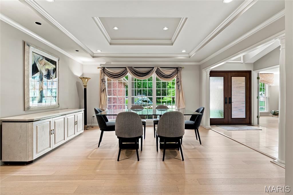 Turnberry Place - Residential