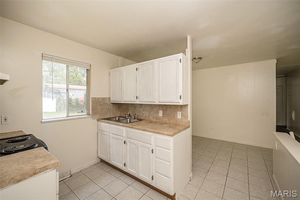 Hathaway Manor 19 - Residential