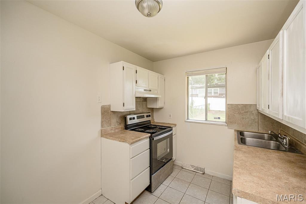 Hathaway Manor 19 - Residential