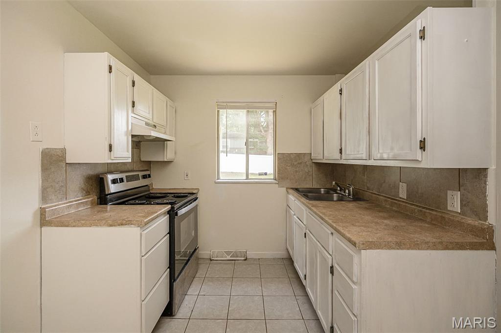 Hathaway Manor 19 - Residential