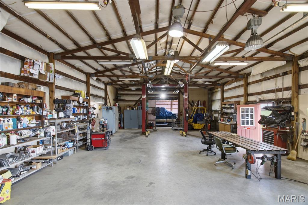 n/a - Commercial Sale