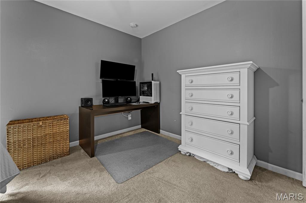 Brentwood Forest Condo Ph Eight - Residential