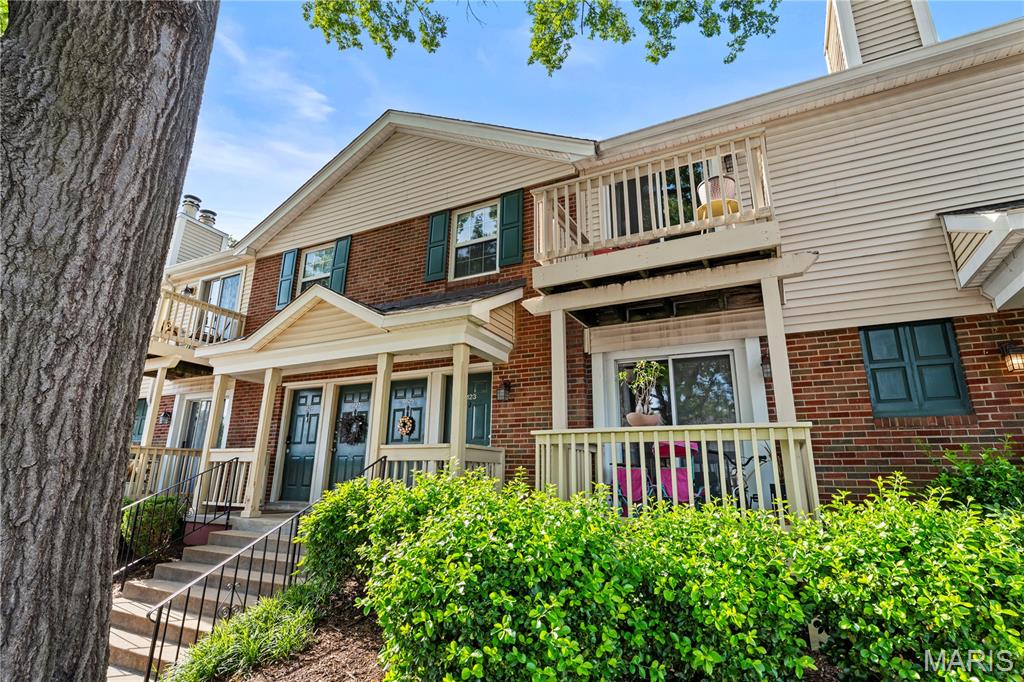 Brentwood Forest Condo Ph Eight - Residential