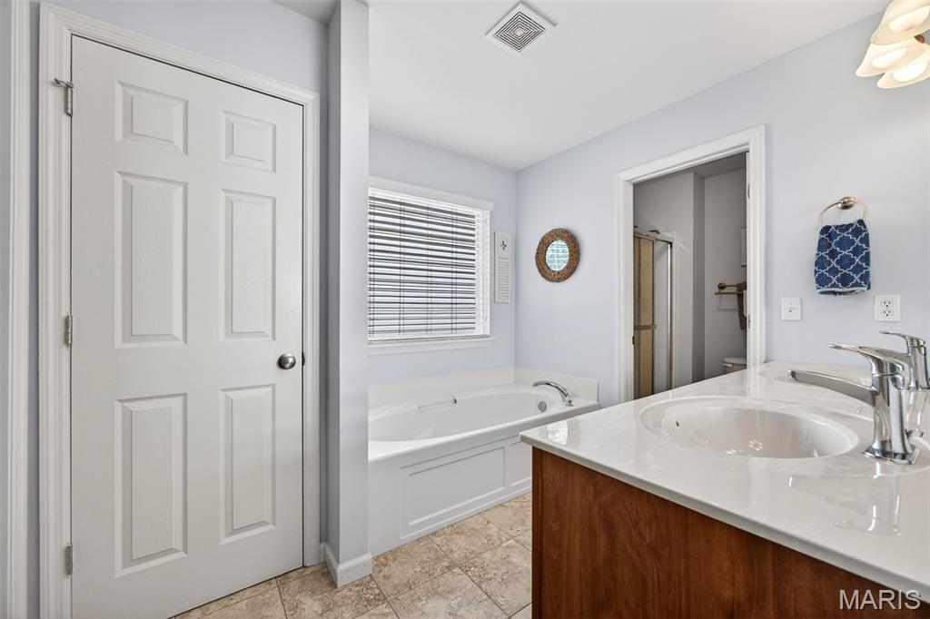 Heritage Pointe #4 - Residential