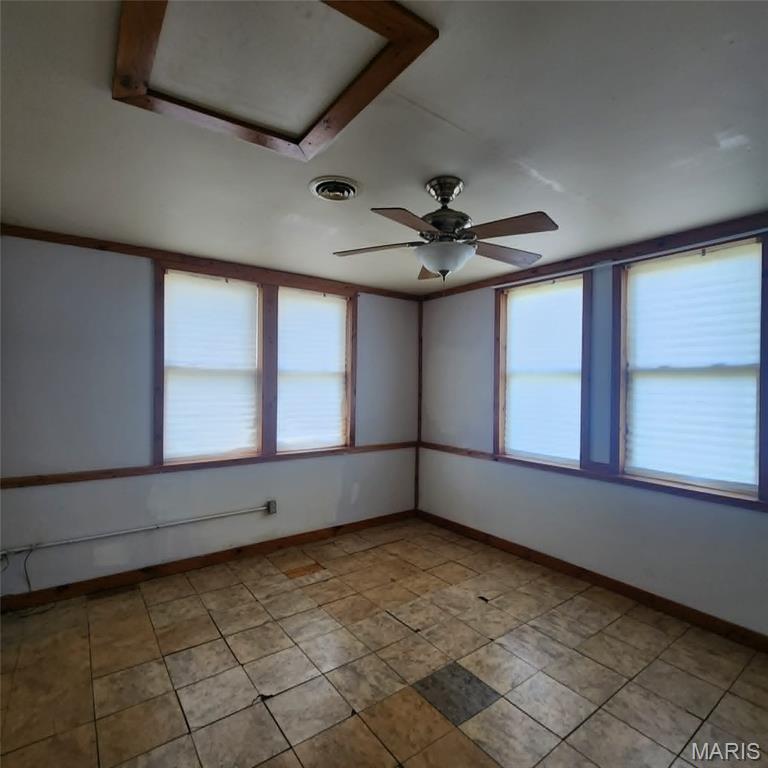 Lake Adelle 01 - Residential