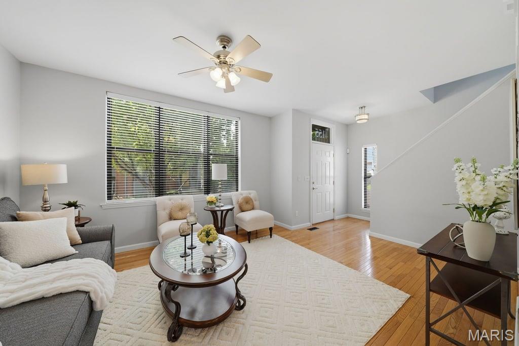 McPherson Court Twnhms - Residential