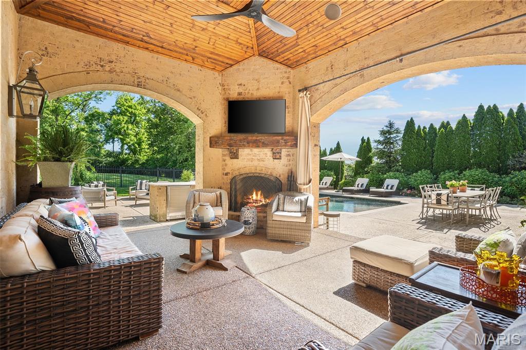 Hickory Hill - Residential