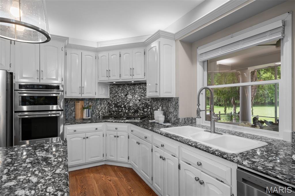 Deer Pointe Estates - Residential