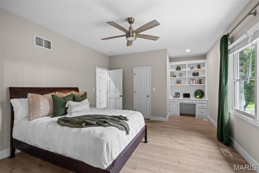 Deer Pointe Estates - Residential