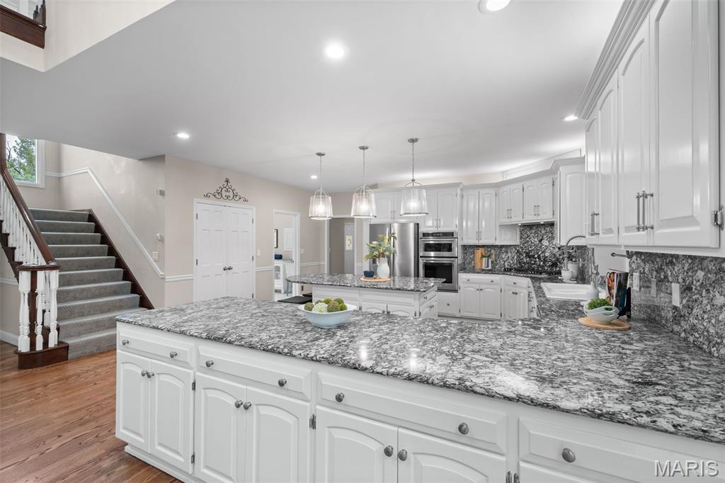 Deer Pointe Estates - Residential