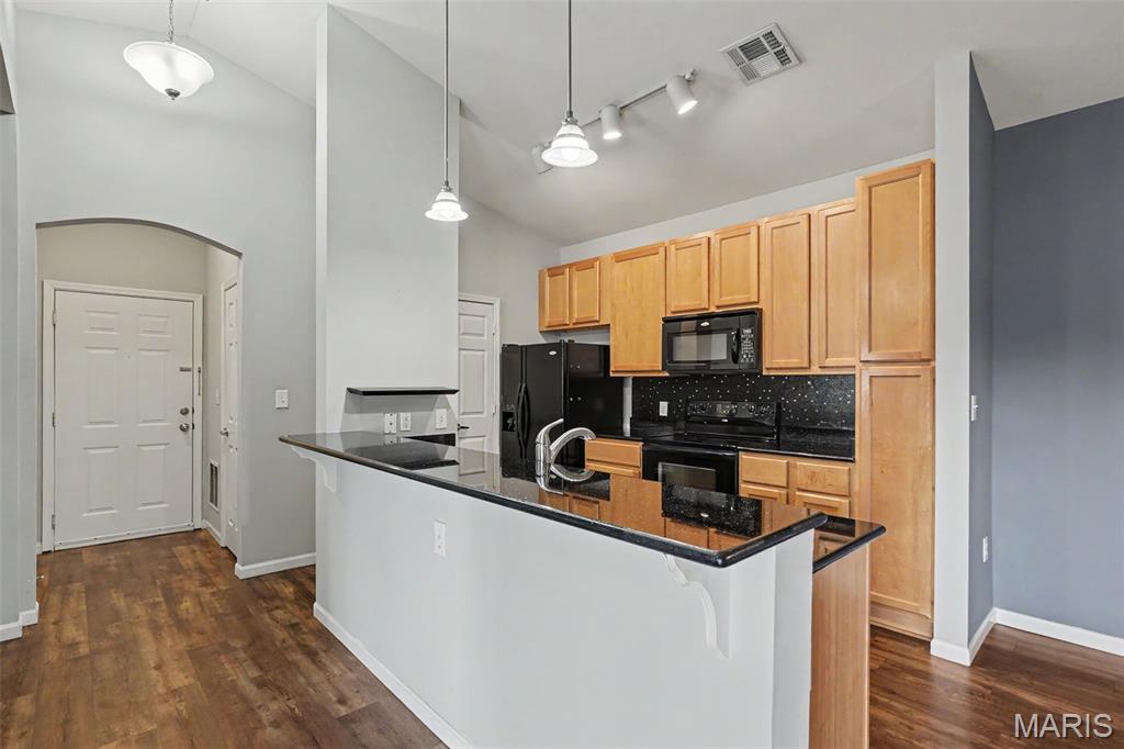 Bridgewater Cove A Condo Ph One - Residential