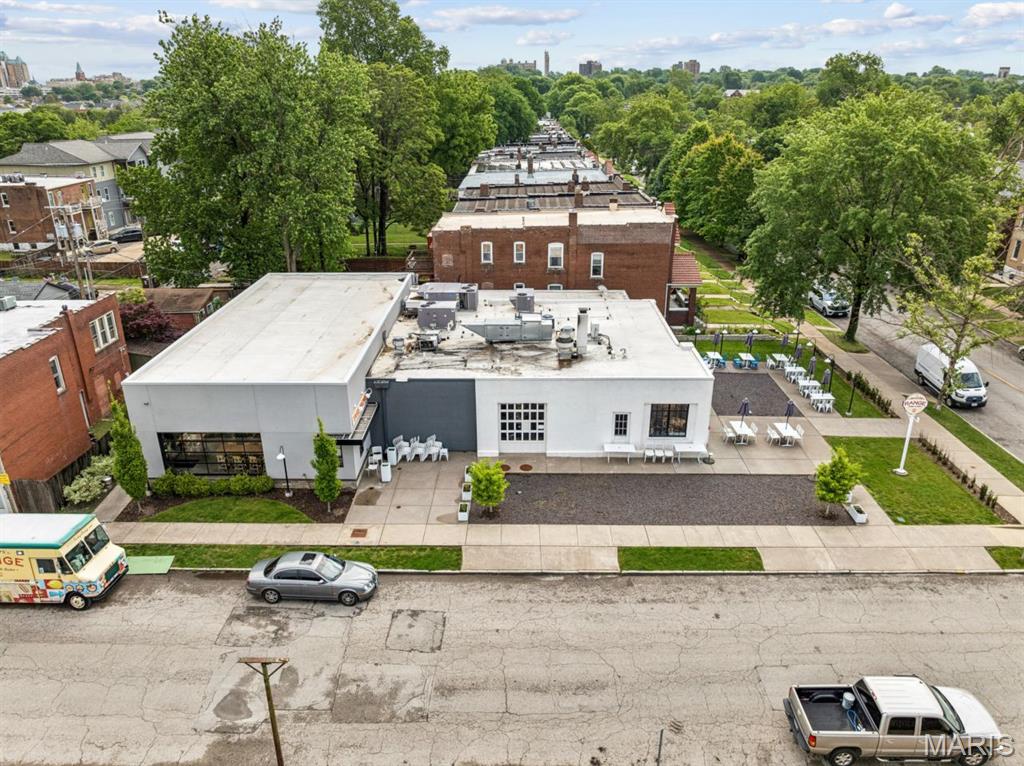 Shaw Add - Commercial Sale