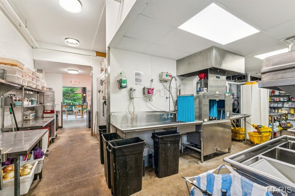 Shaw Add - Commercial Sale
