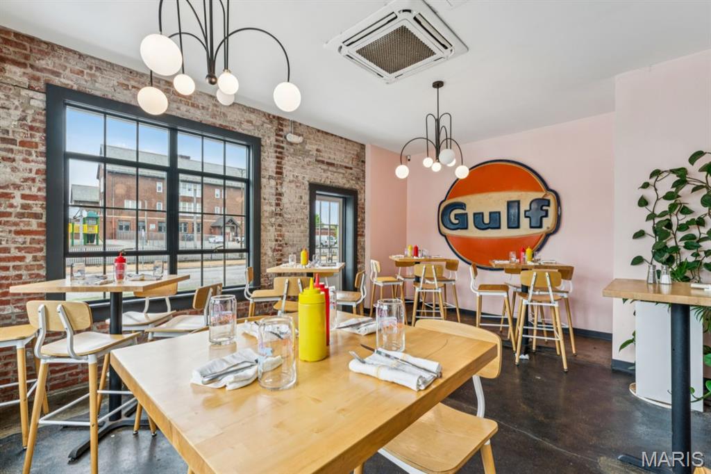 Shaw Add - Commercial Sale