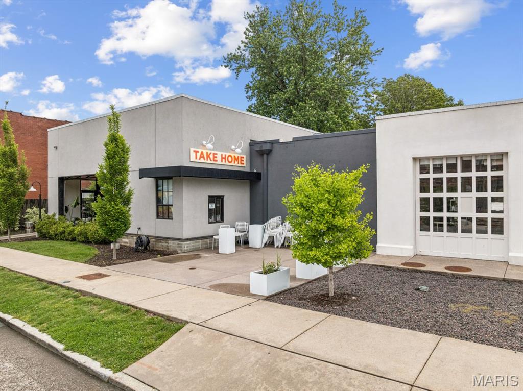 Shaw Add - Commercial Sale
