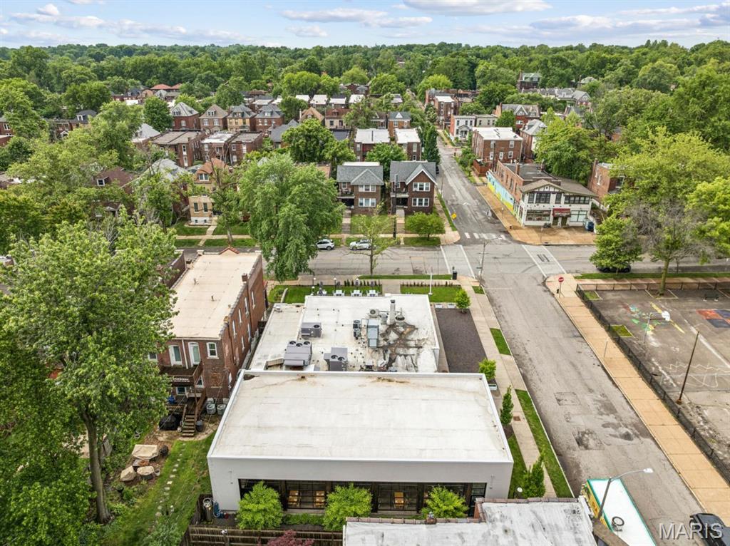 Shaw Add - Commercial Sale