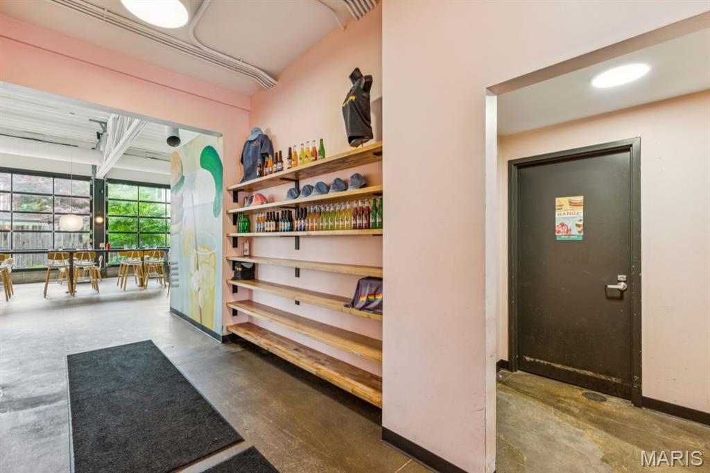 Shaw Add - Commercial Sale