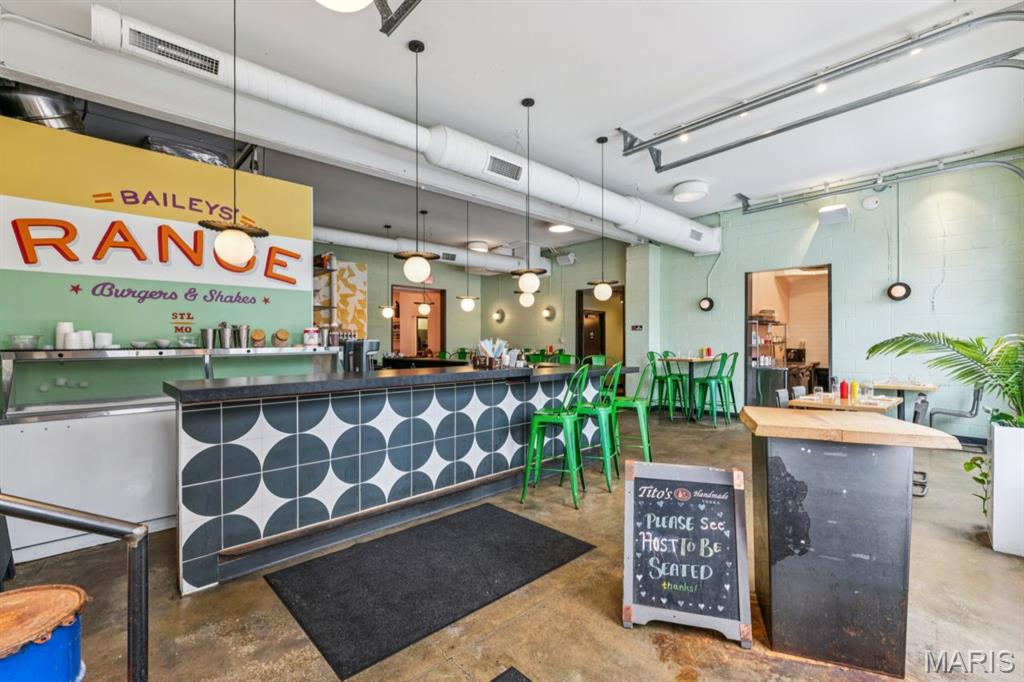 Shaw Add - Commercial Sale
