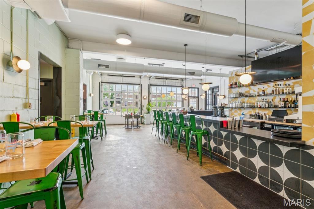 Shaw Add - Commercial Sale