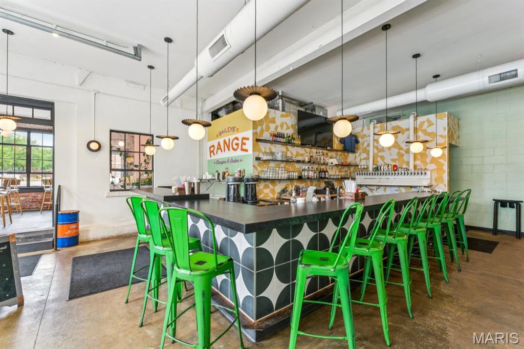 Shaw Add - Commercial Sale