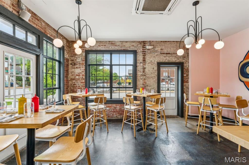 Shaw Add - Commercial Sale