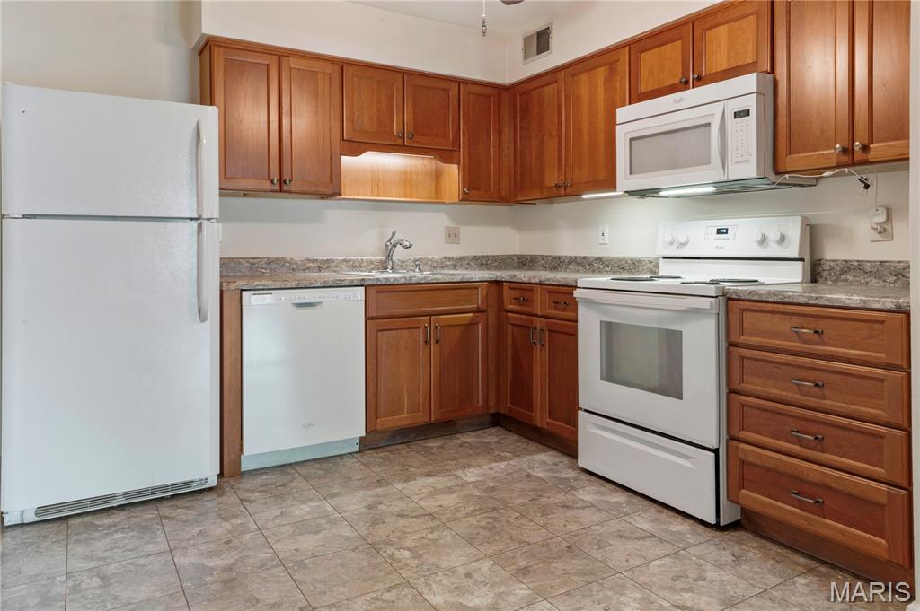 Trianon At Southwoods Condo Lt - Residential