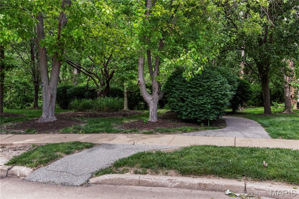 Trianon At Southwoods Condo Lt - Residential