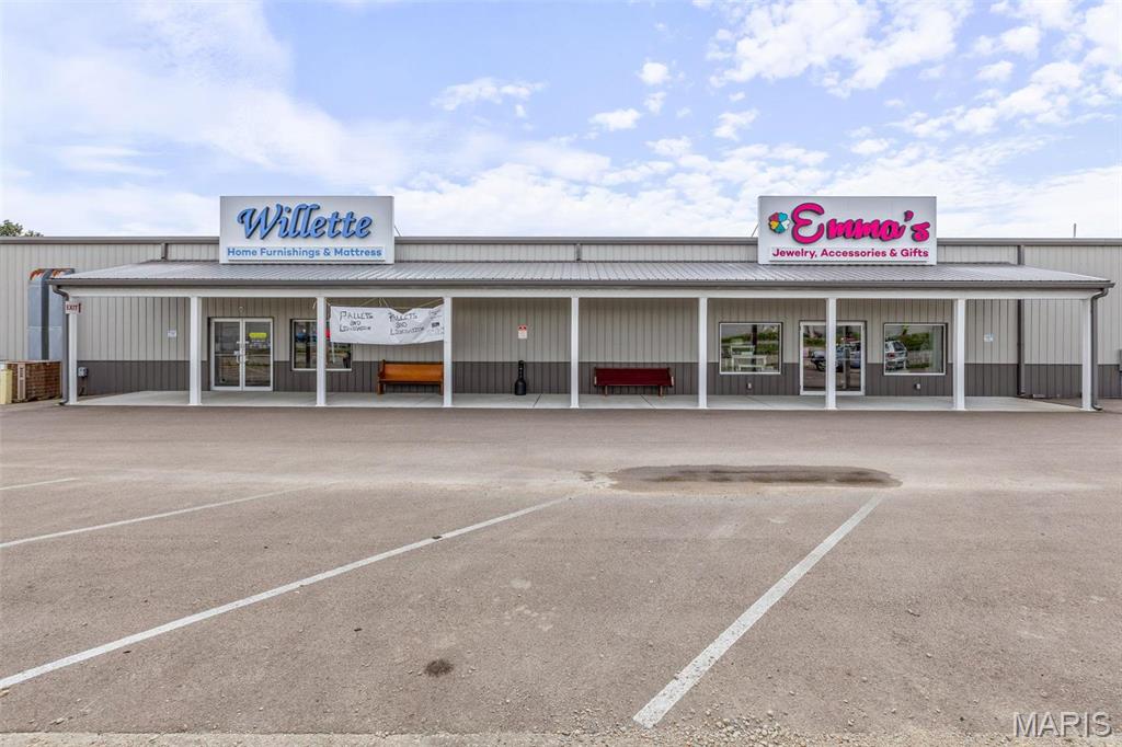 n/a - Commercial Sale