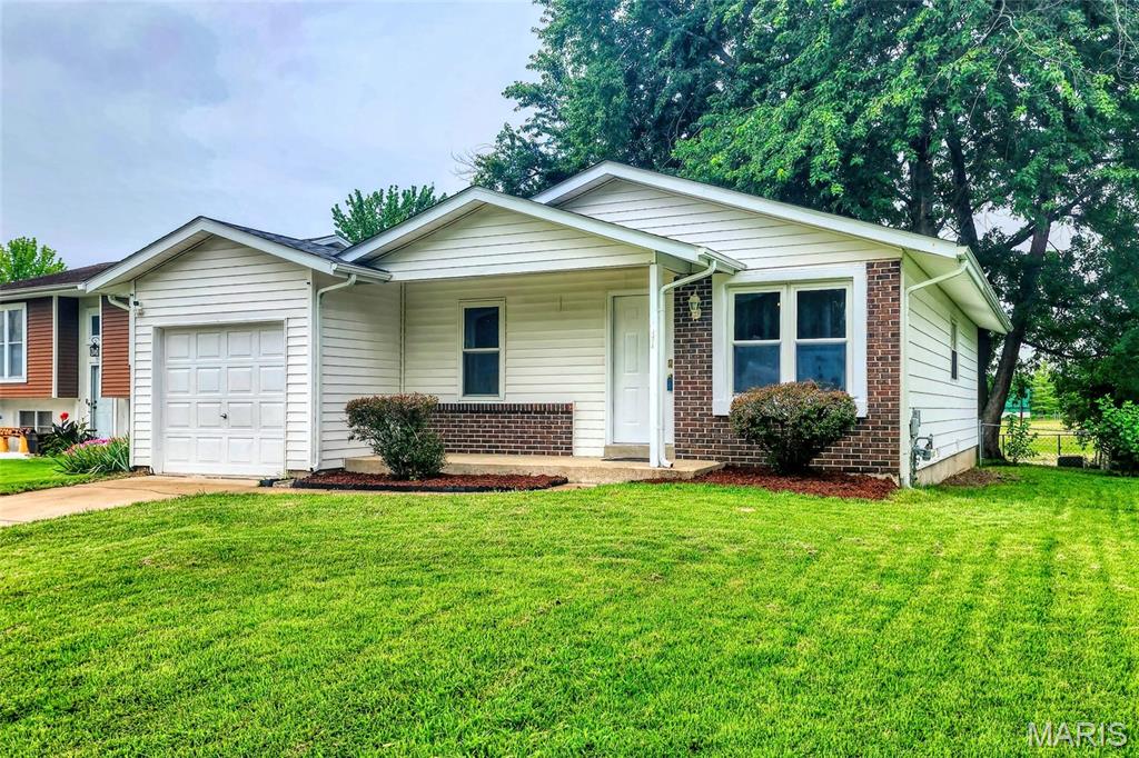 EVERYTHING OLD IS NEW AGAIN! Welcome to this move-in-ready 3-bedroom, 2-bath ranch on a quiet cul-de-sac in a family-friendly neighborhood. Thoughtfully updated and well cared for, the home features spacious living room filled with natural light. Large eat-in kitchen with new white cabinetry, updated countertops, new gas range, microwave and dishwasher, flooring and pantry. Three comfortable bedrooms with ceiling fans and new flooring throughout the main level. Updated full bathroom. Don't miss the large 23 x 8.3 main floor family room tucked behind the garage. Lots of windows, heat and A/C make this an all year hideaway, perfect for relaxing or hosting gatherings. Finished lower level has a full bathroom with walk-in shower—and a large 20x23 family/rec room ideal for entertaining or additional living space. Utility/laundry room with washer/dryer hookup and ample room for storage or a future finished area. Fenced, park-like backyard that backs up to a wide open field, offering privacy and shade. This attractive, well-maintained home is comfortable, versatile, and ready for you to move in. Don’t miss your chance—schedule a showing today.
