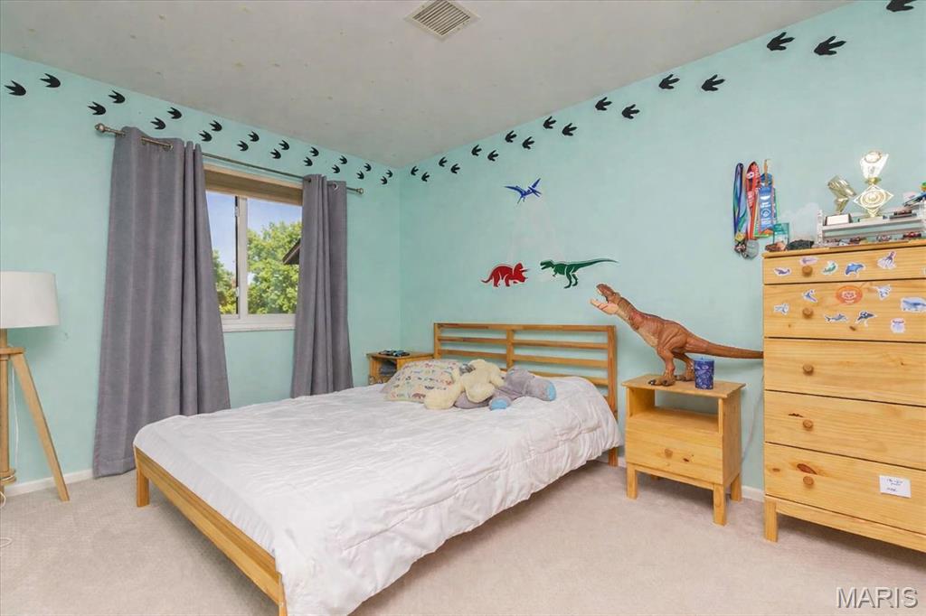 Treetop Condo - Residential