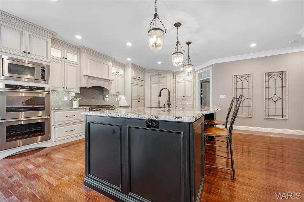 Madison Park Manor - Residential