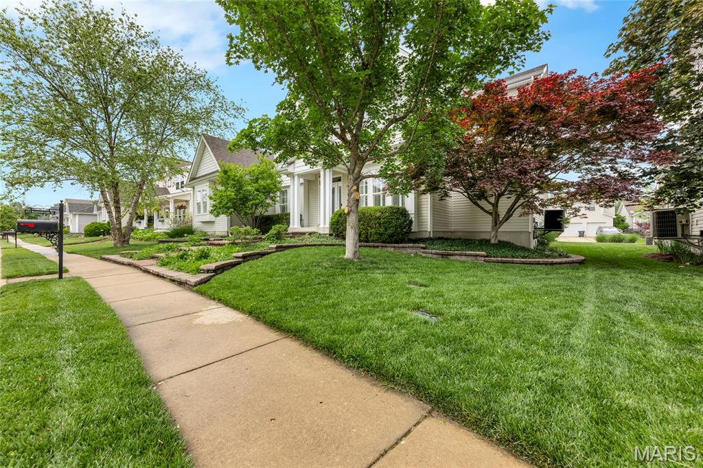 Madison Park Manor - Residential