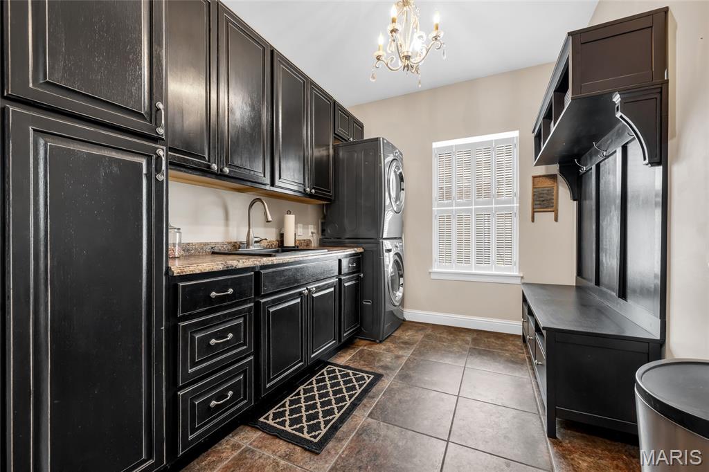 Madison Park Manor - Residential