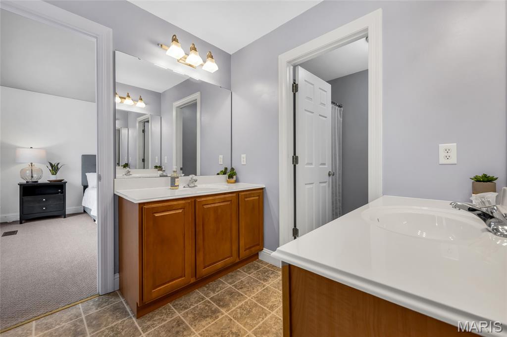 Madison Park Manor - Residential
