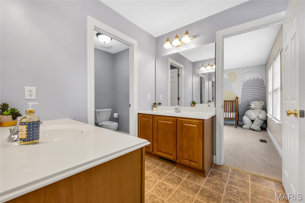 Madison Park Manor - Residential