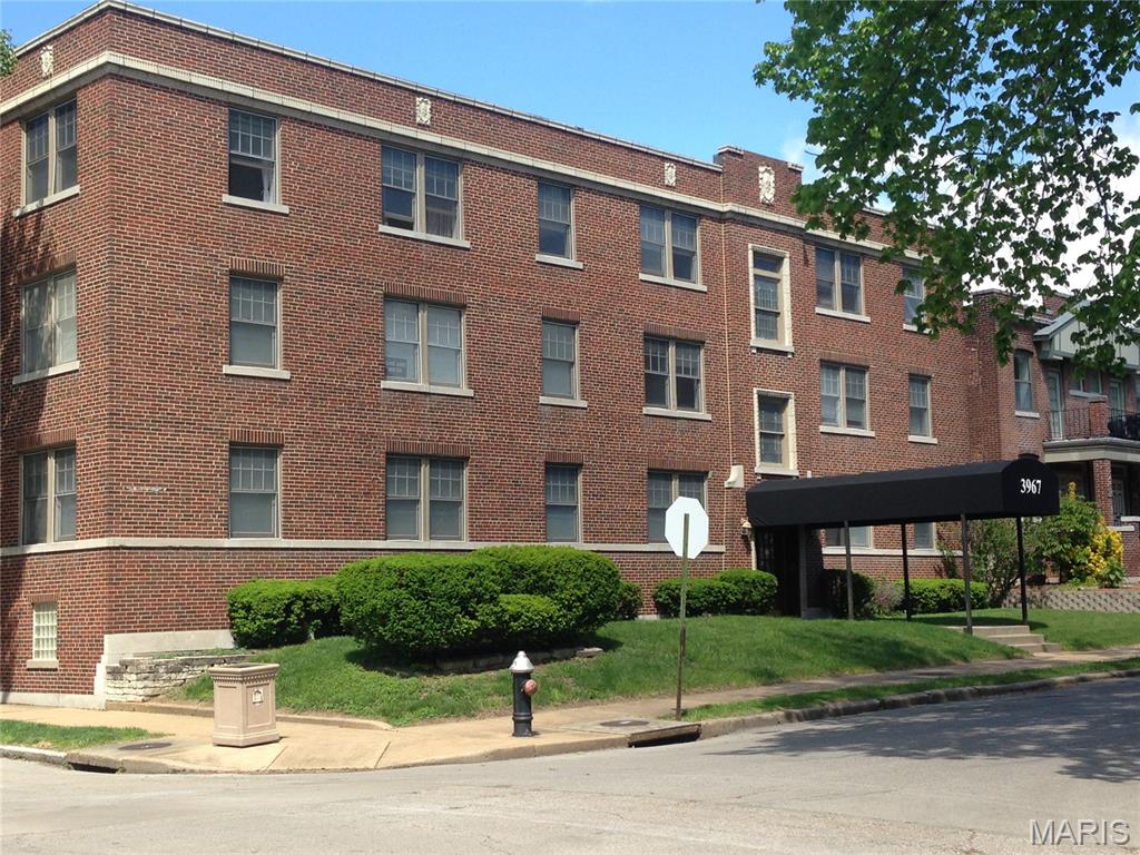 ~ SOLD ~ Privately Owned, Fully Updated, 18 Unit Apartment Building, Parking in Rear