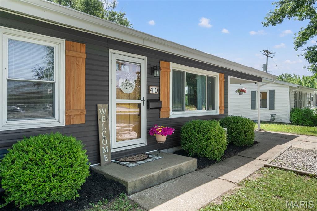 HONEY, STOP THE CAR!! This beautifully remodeled three-bedroom, one bath residence perfectly blends modern updates with cozy functional charm.  Step inside to a bright, open living space boasting fresh updates and a seamless layout. The fully fenced in backyard oasis is ready for summer BBQ's, gardening or simply relaxing in your own private retreat. Newer roof, HVAC and water heater can all be yours if the price is right!