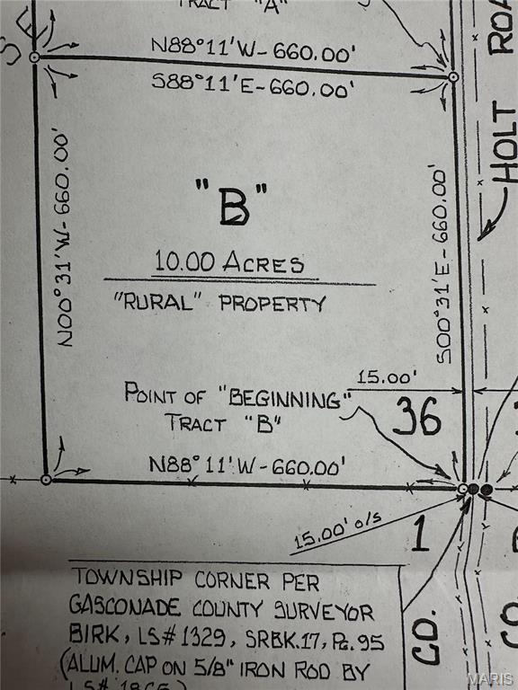 10 SURVEYED ACRES WITH NO RESTRICTIONS.  WELCOME ALL HUNTING ENTHUSIASTS, NATURE LOVERS, OR ANYONE SEEKING A PEACEFUL PROPERTY. THIS PROPERTY OFFERS A GREAT BALANCE OF BEAUTY THAT MISSOURI OZARKS ARE KNOWN FOR, AS WELL AS HARDWOOD TIMBER. COME EXPLORE THE LANDSCAPE AND ENJOY THE OUTDOORS.
 
Appt. through MLS, Combination