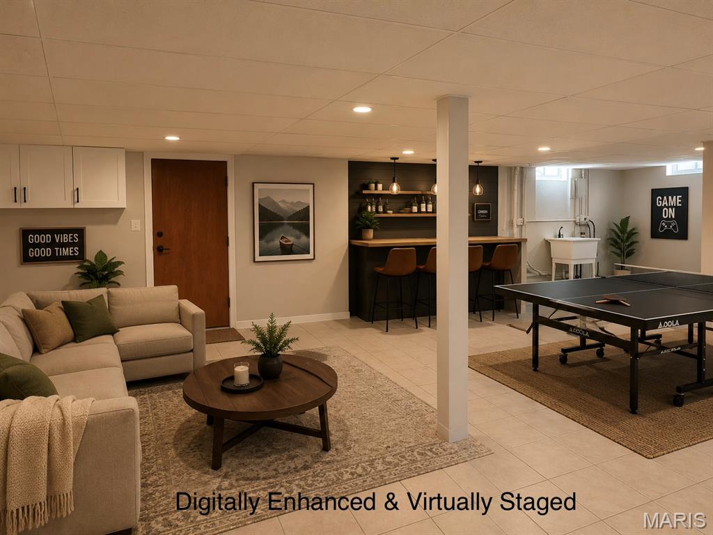 Louis Hill Estae - Residential