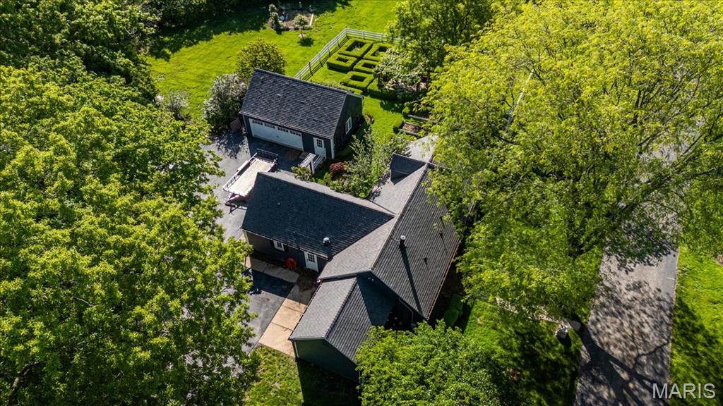 Warson - Residential