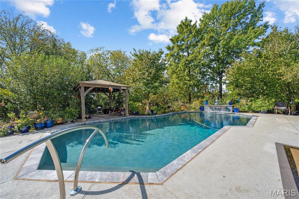 Kingscove Ct. - Residential