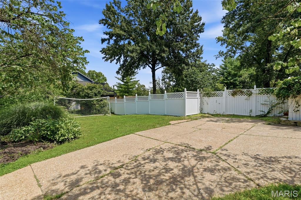 Meadowbrook Farm 1 - Residential